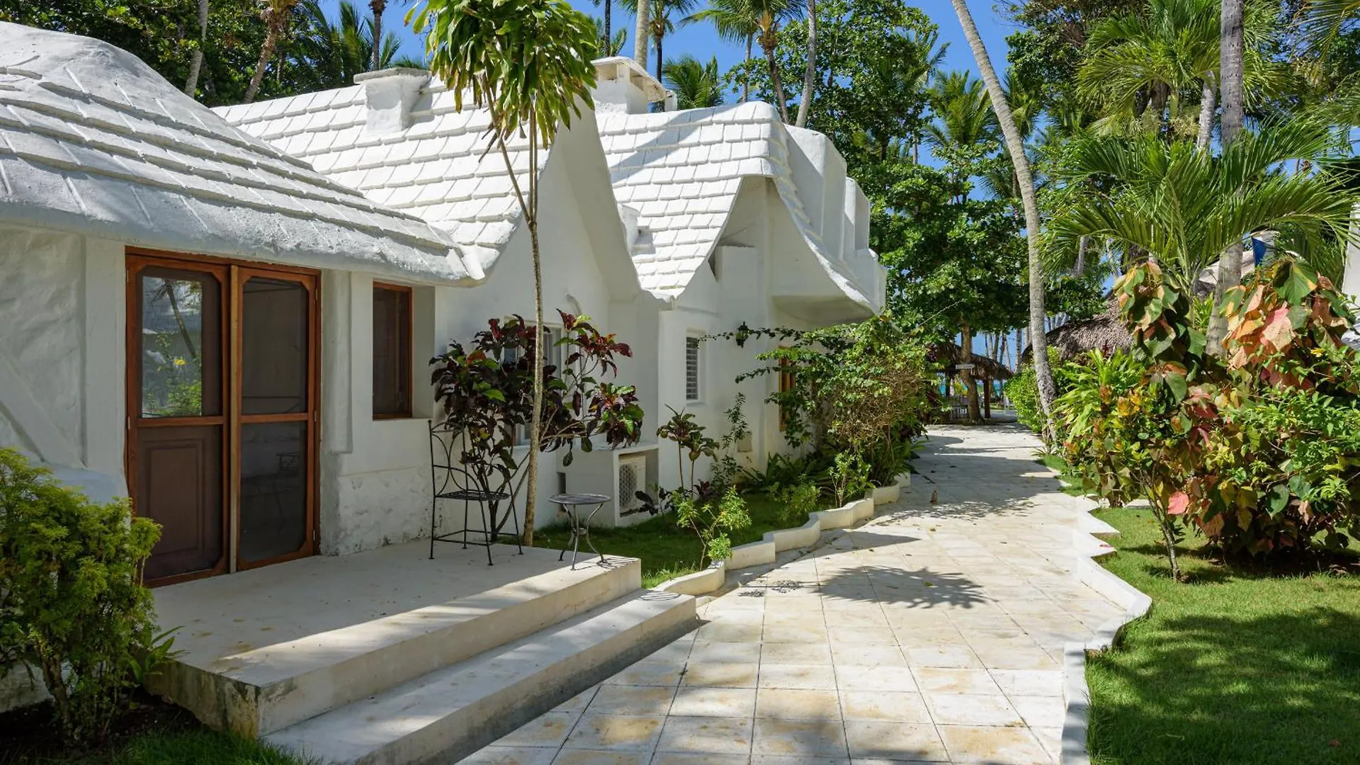 Hotel Atlantis Las Terrenas 3*,